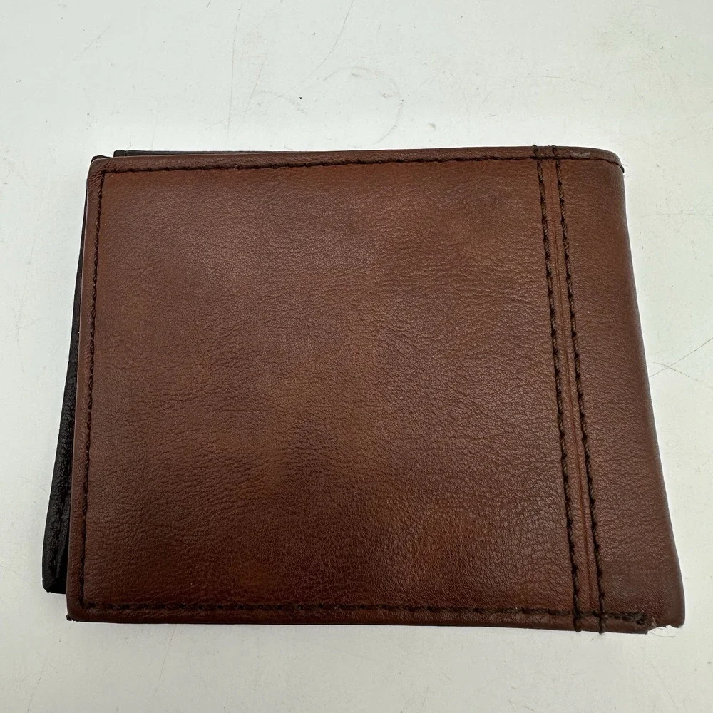 Levi's Leather RFID Wallet Bifold ID Brown And Tan